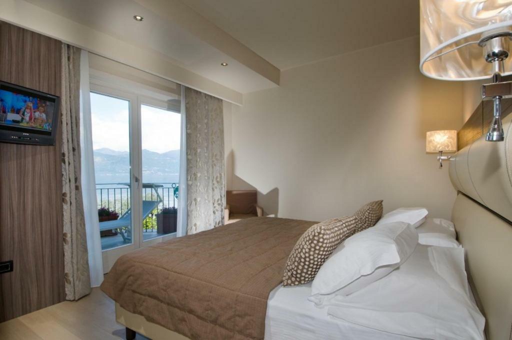 Hotel Miralago San Zeno di Montagna Zewnętrze zdjęcie